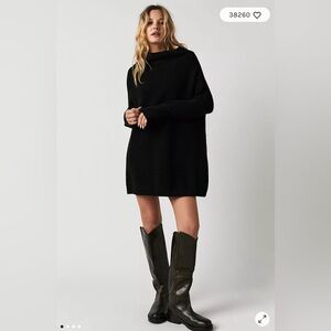 Free People Ottoman Slouchy Tunic- Black- Large
